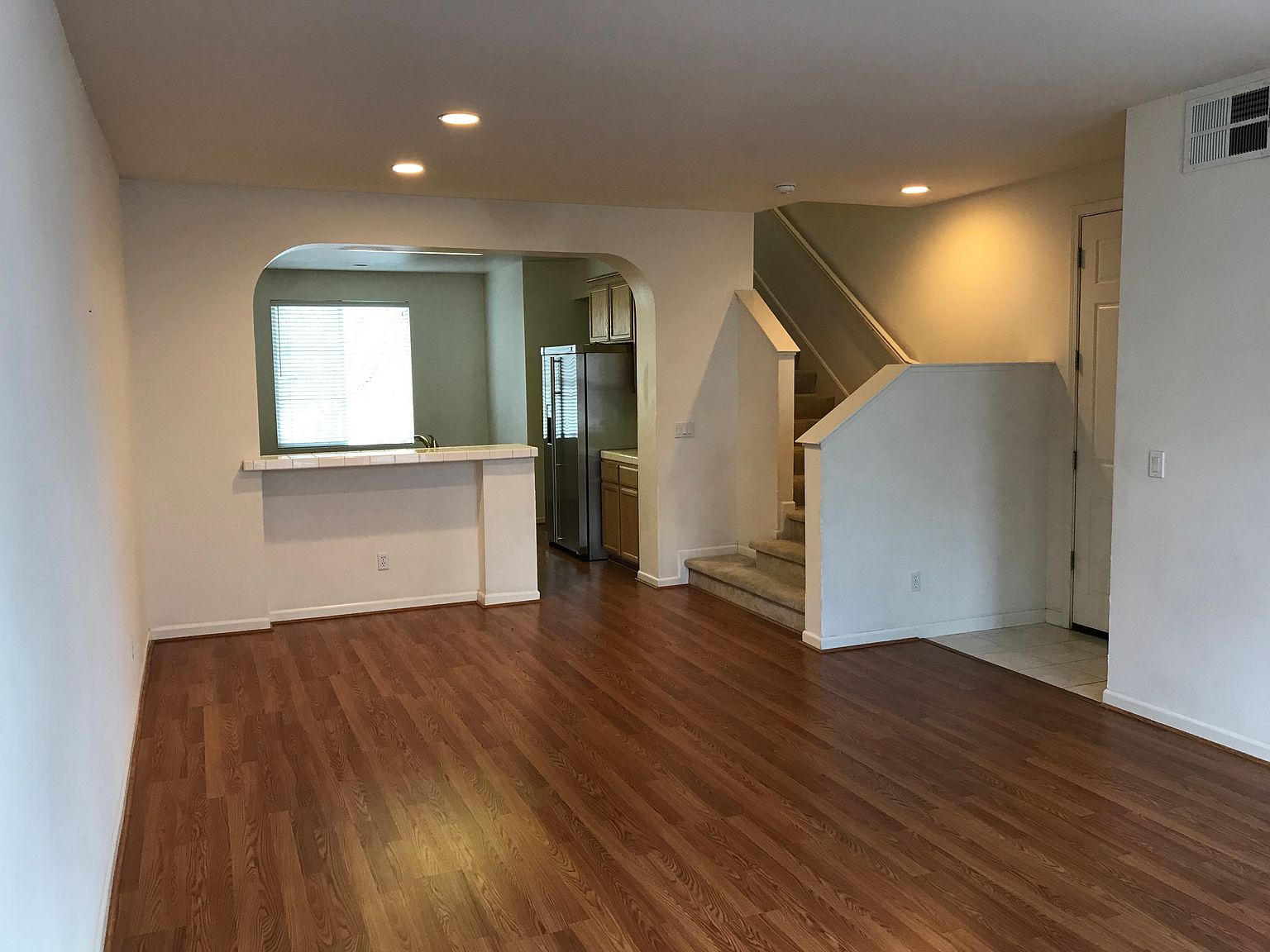 2209 Amaryllis Cir photo 5