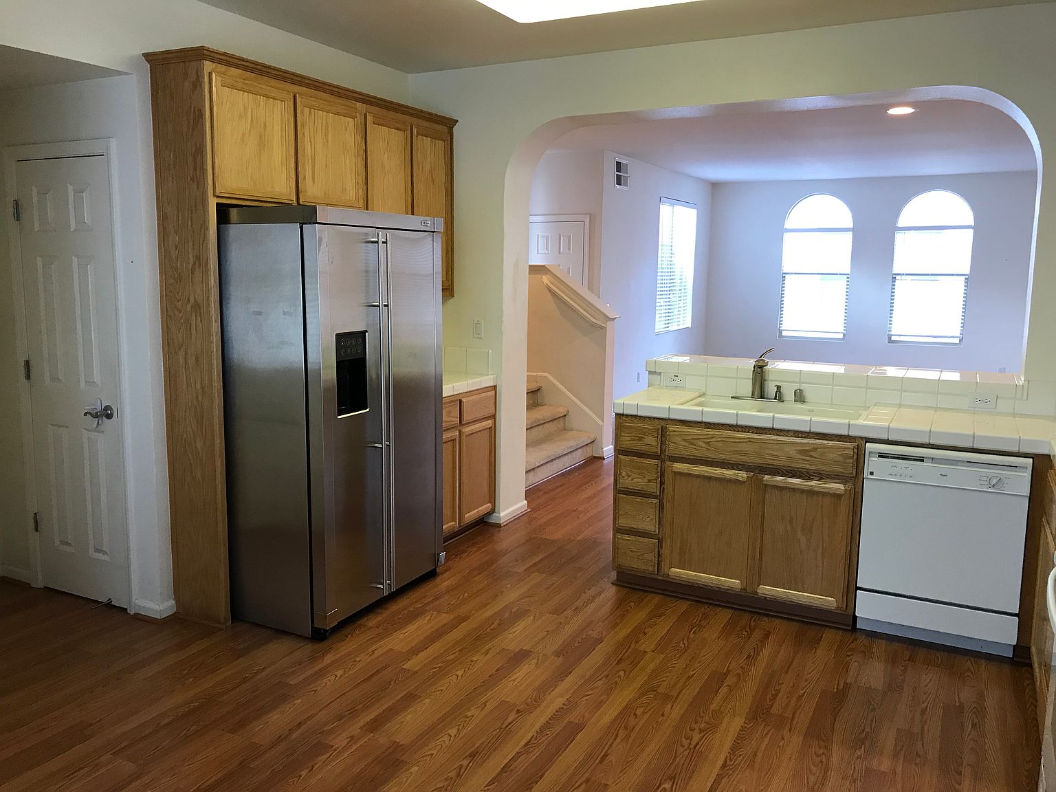 2209 Amaryllis Cir photo 4