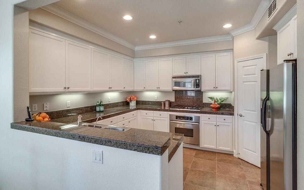1511 Arianna Ln photo 5