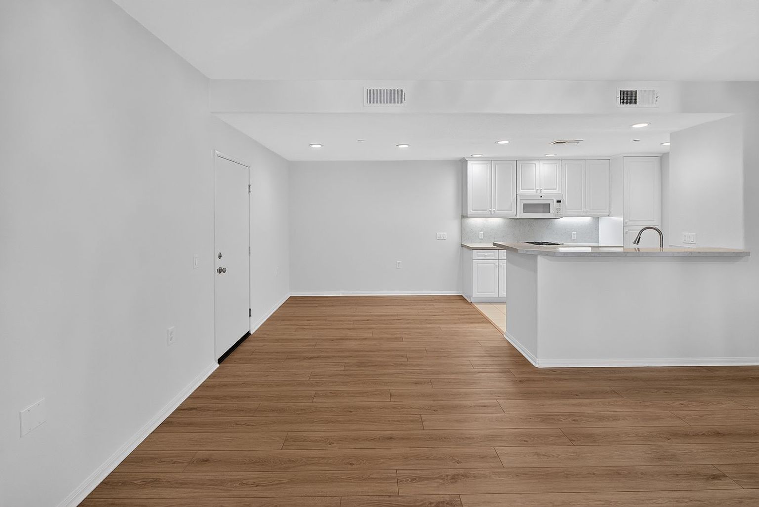 21 Via Montisi Santee, CA 92071 photo 5