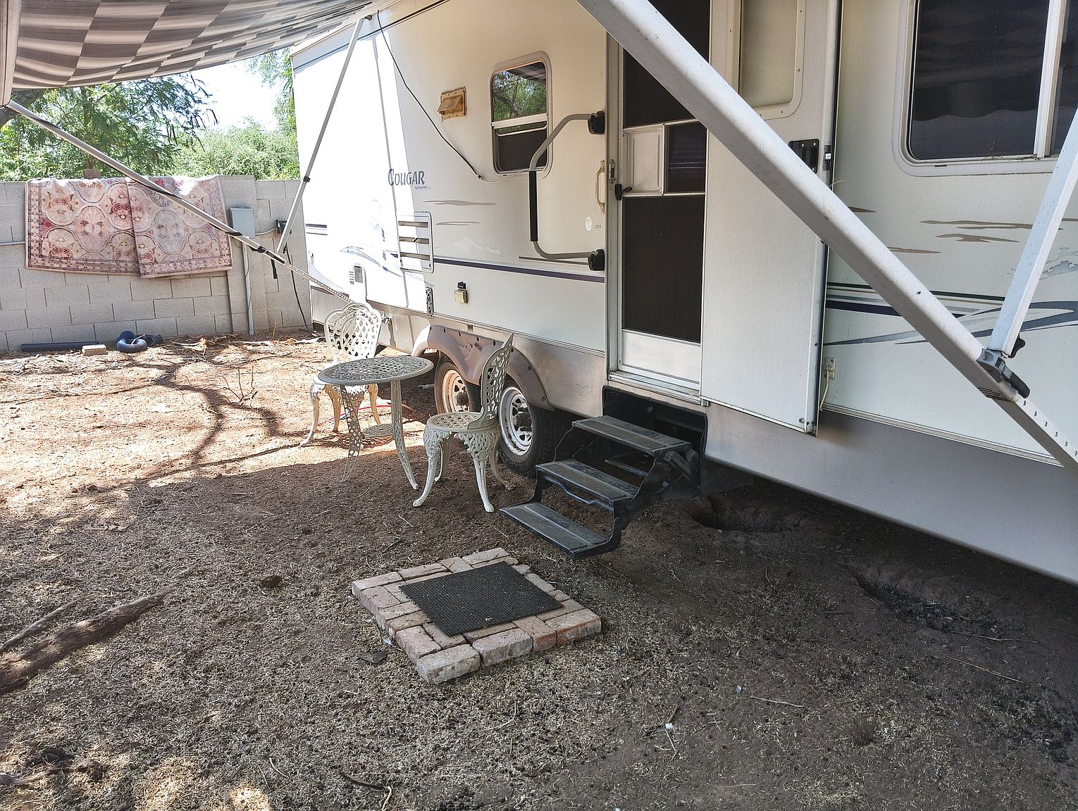 1117 W Corona Ave photo 2
