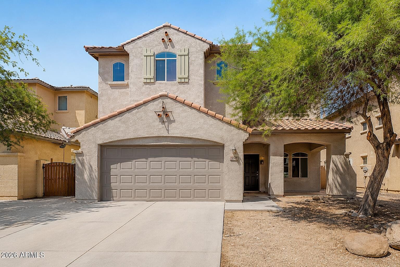 9442 W Palm Ln photo 3
