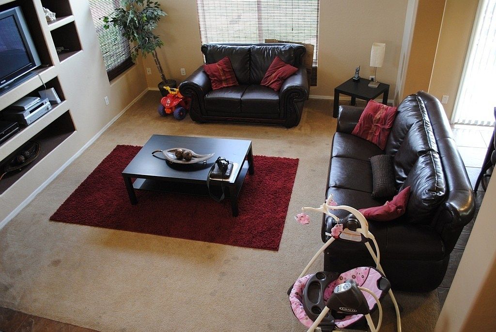 Charming 4 Bed 3 Bath Laveen Home !! photo 5