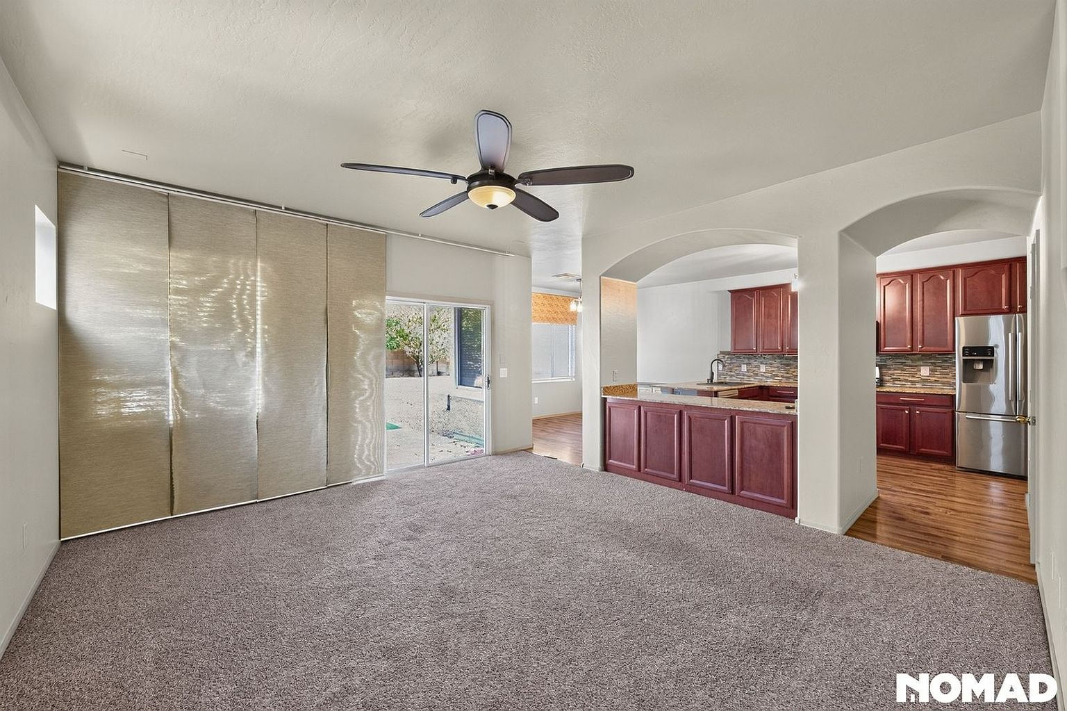 35203 N 30th Ln Phoenix, AZ 85086 photo 4