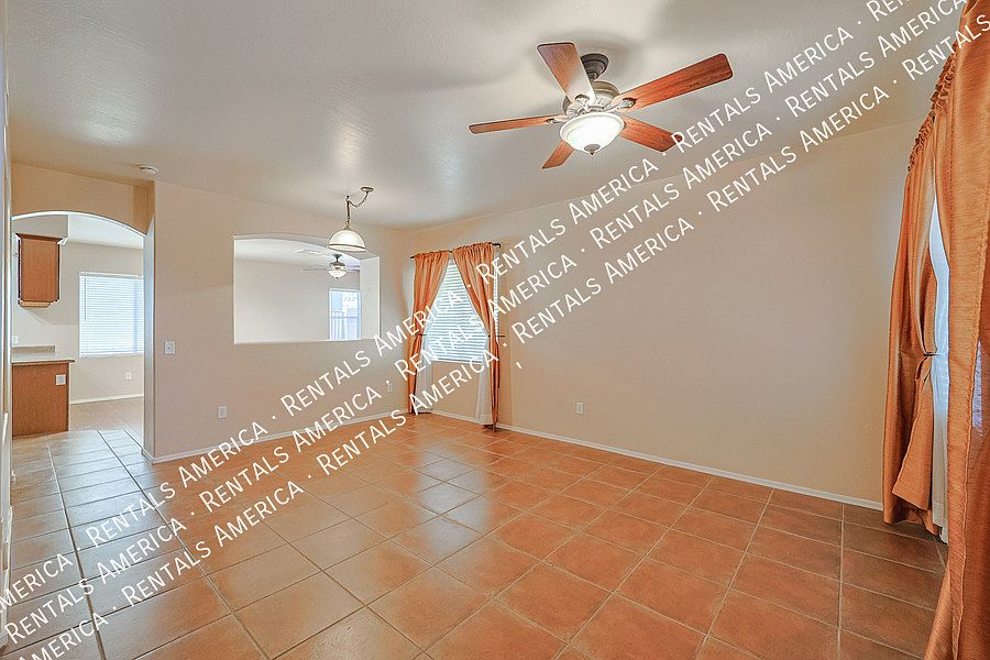 35101 N 30th Ln Phoenix, AZ 85086 photo 3
