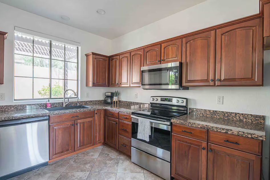 2392 W Dusty Wren Dr photo 3