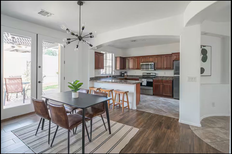 2392 W Dusty Wren Dr photo 2