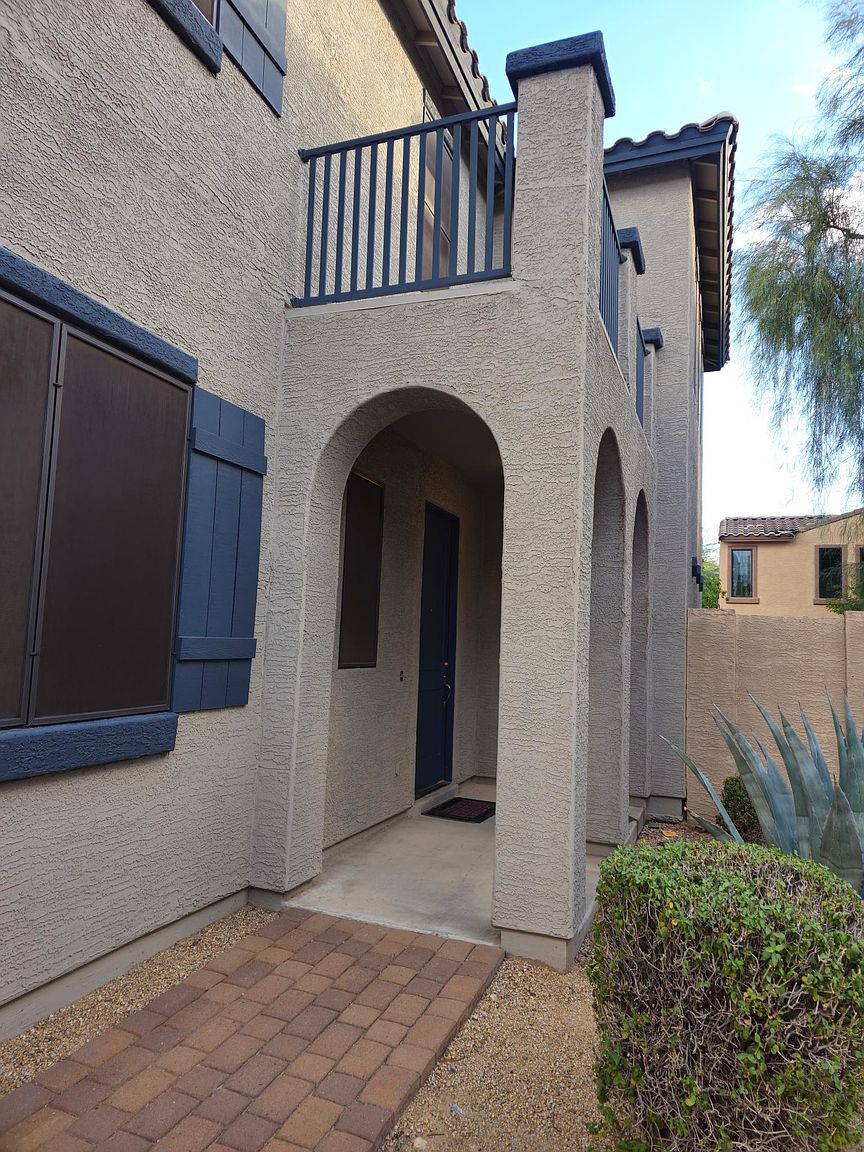2407 W Jake Haven Phoenix, AZ 85085 photo 2