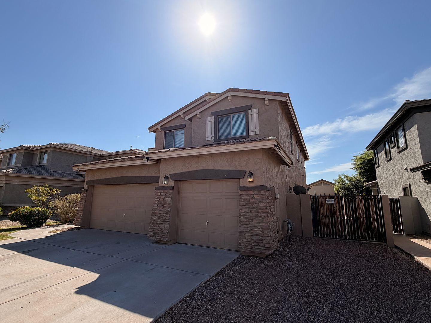 15727 N 172nd Ln Surprise, AZ 85388 photo 2