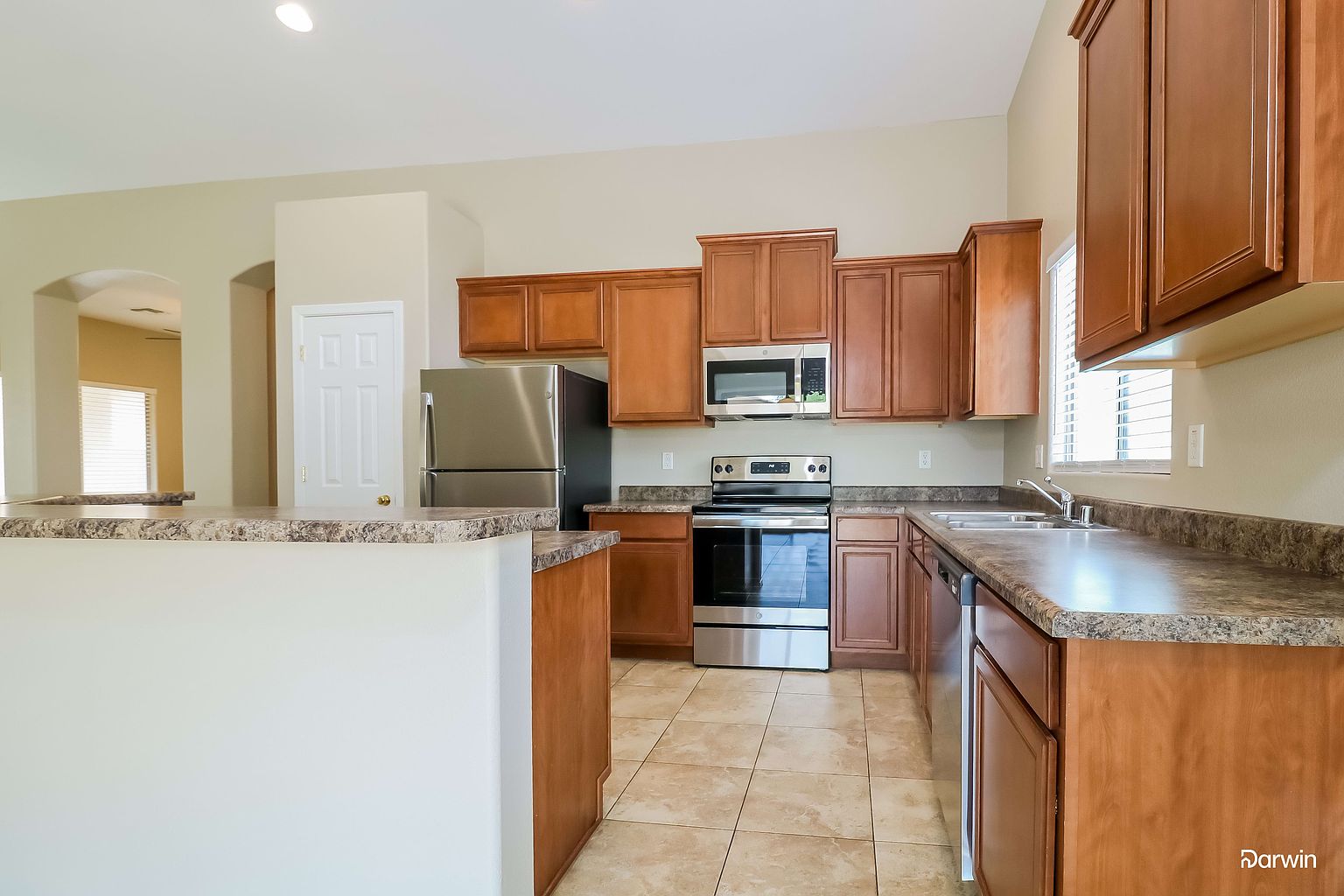 14653 W Gelding Dr photo 4