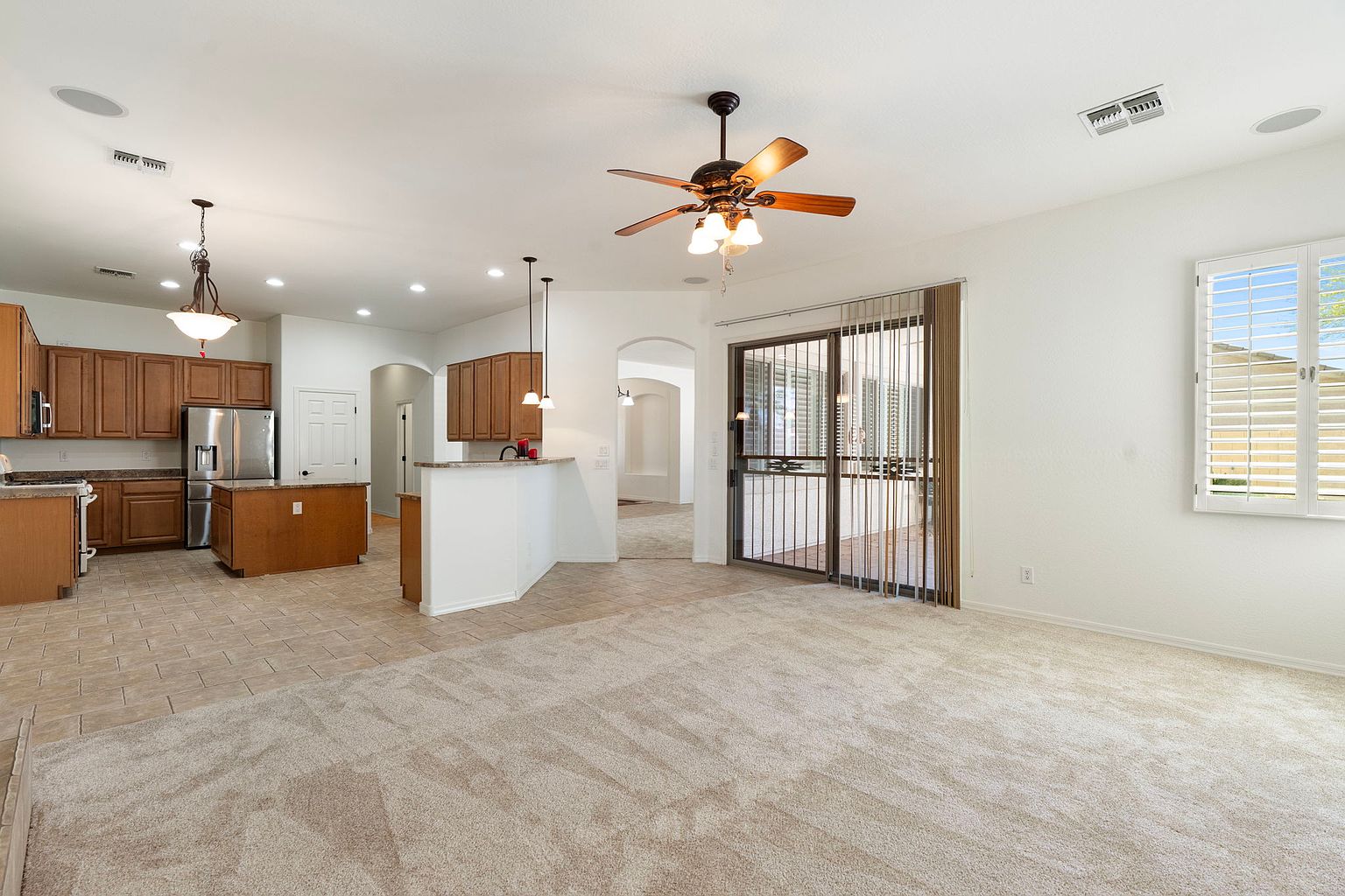 8614 W Morten Ave photo 5