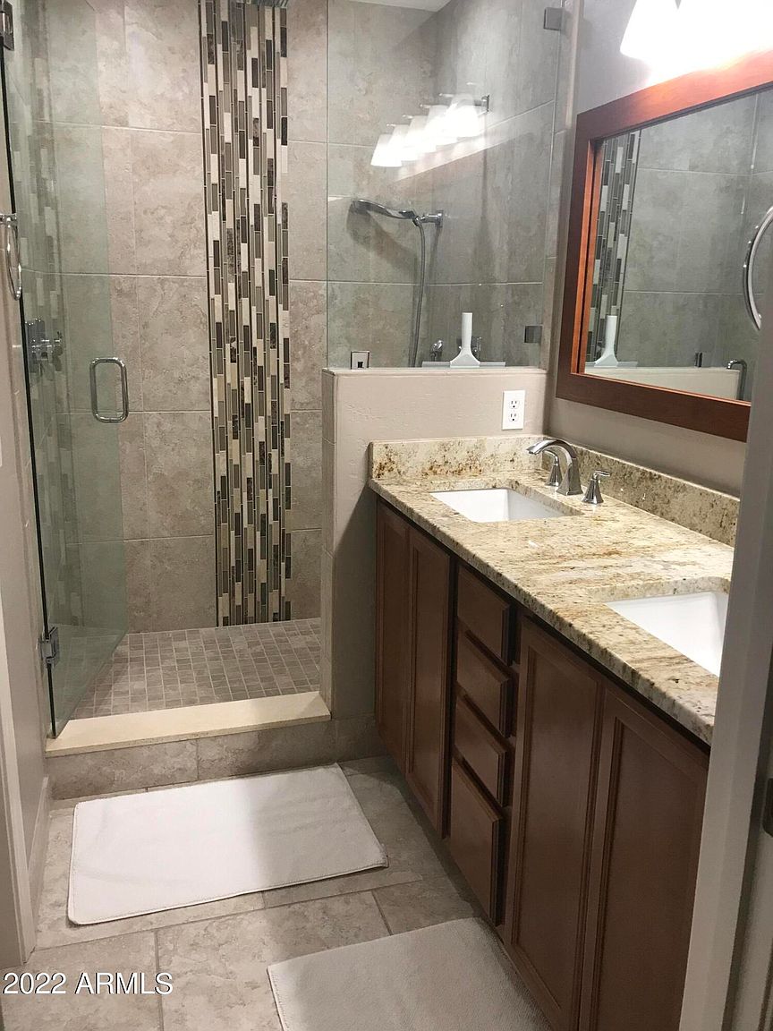 22185 E Calle De Flores photo 5