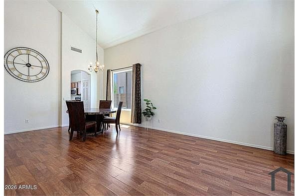 6635 S 45th Gln photo 2