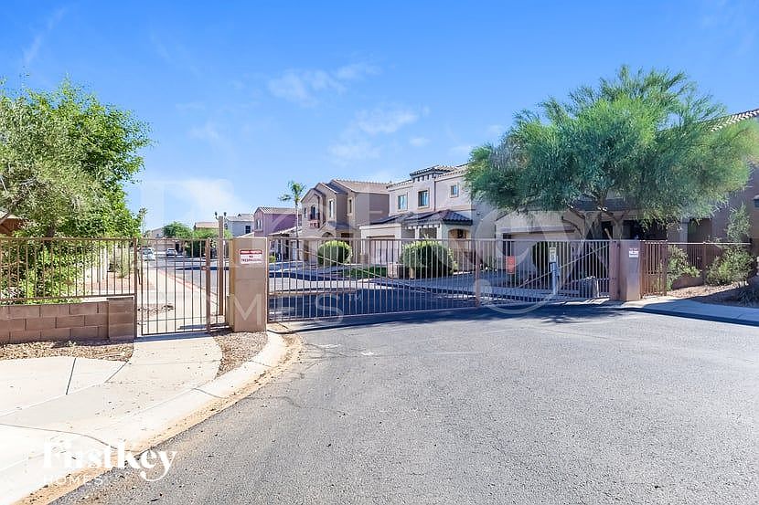 17424 North 19th Terrace, Phoenix, AZ 85022 photo 3