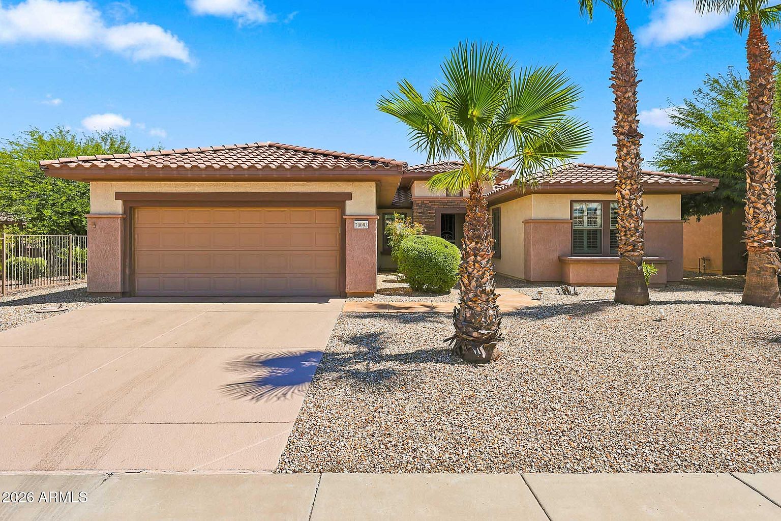 20093 N Rawhide Way Surprise, AZ 85387 photo 2