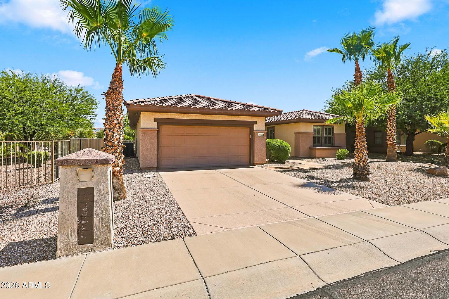 20093 N Rawhide Way Surprise, AZ 85387 photo 5