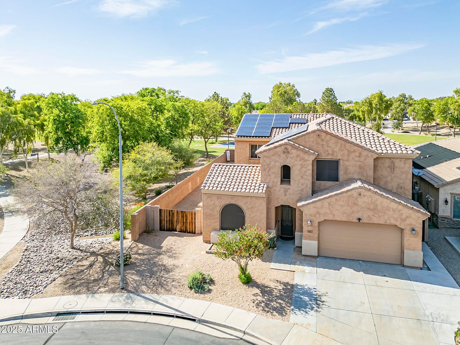 6922 S Black Hills Way Chandler, AZ 85249 photo 2
