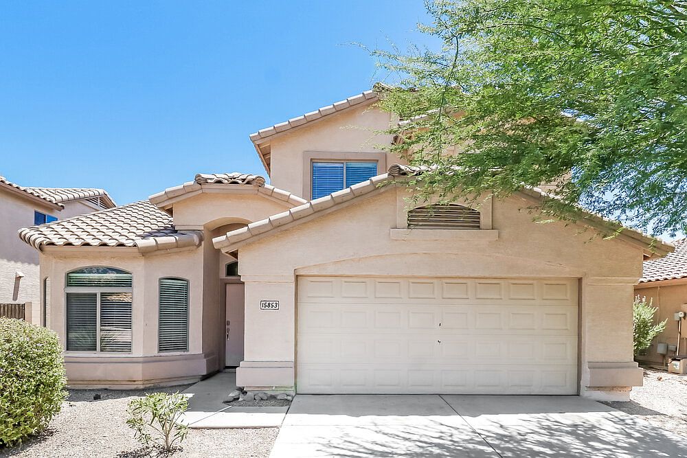 15853 W Diamond St Goodyear, AZ 85338 photo 2