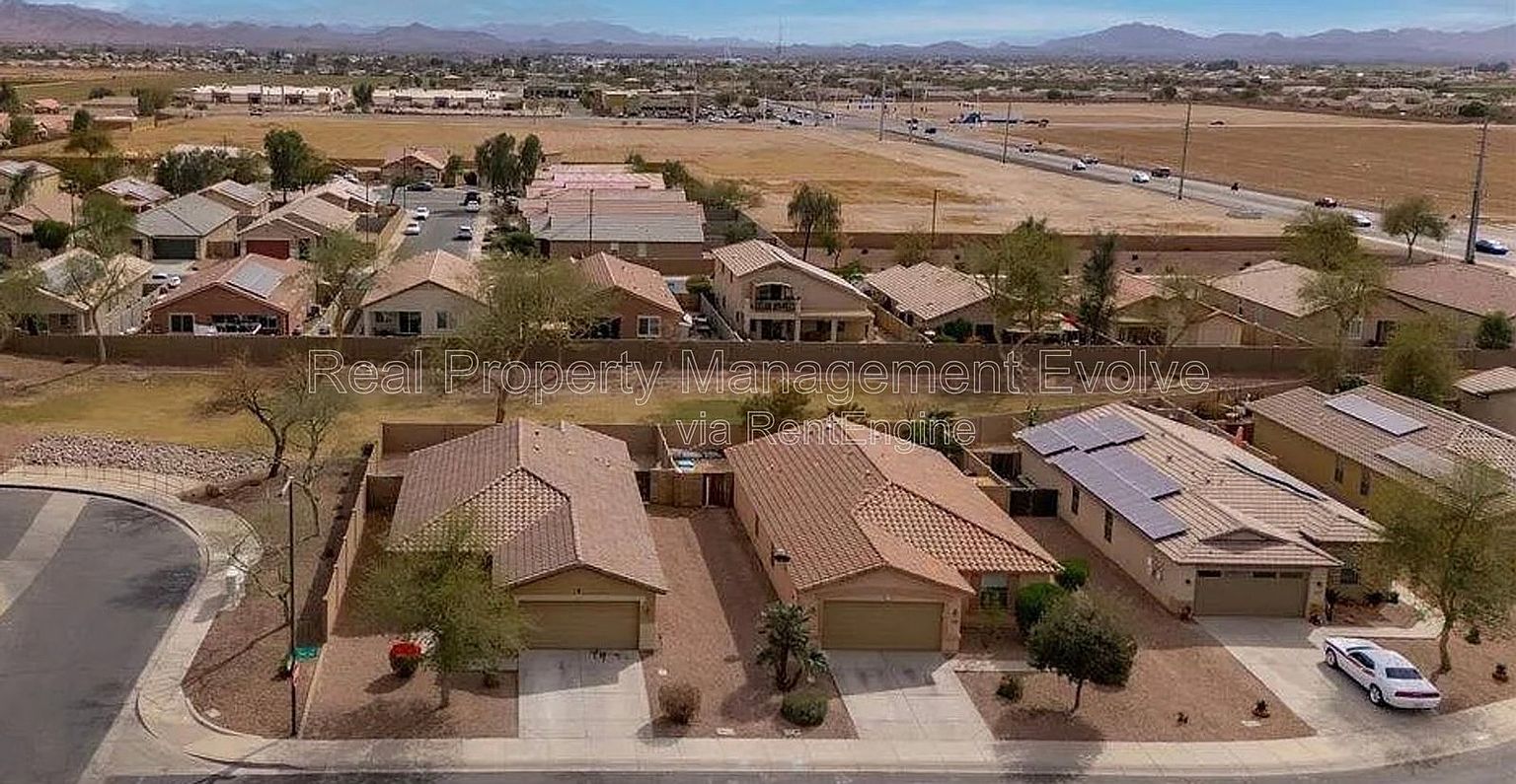 25067 W Dove Trail Buckeye, AZ 85326 photo 3