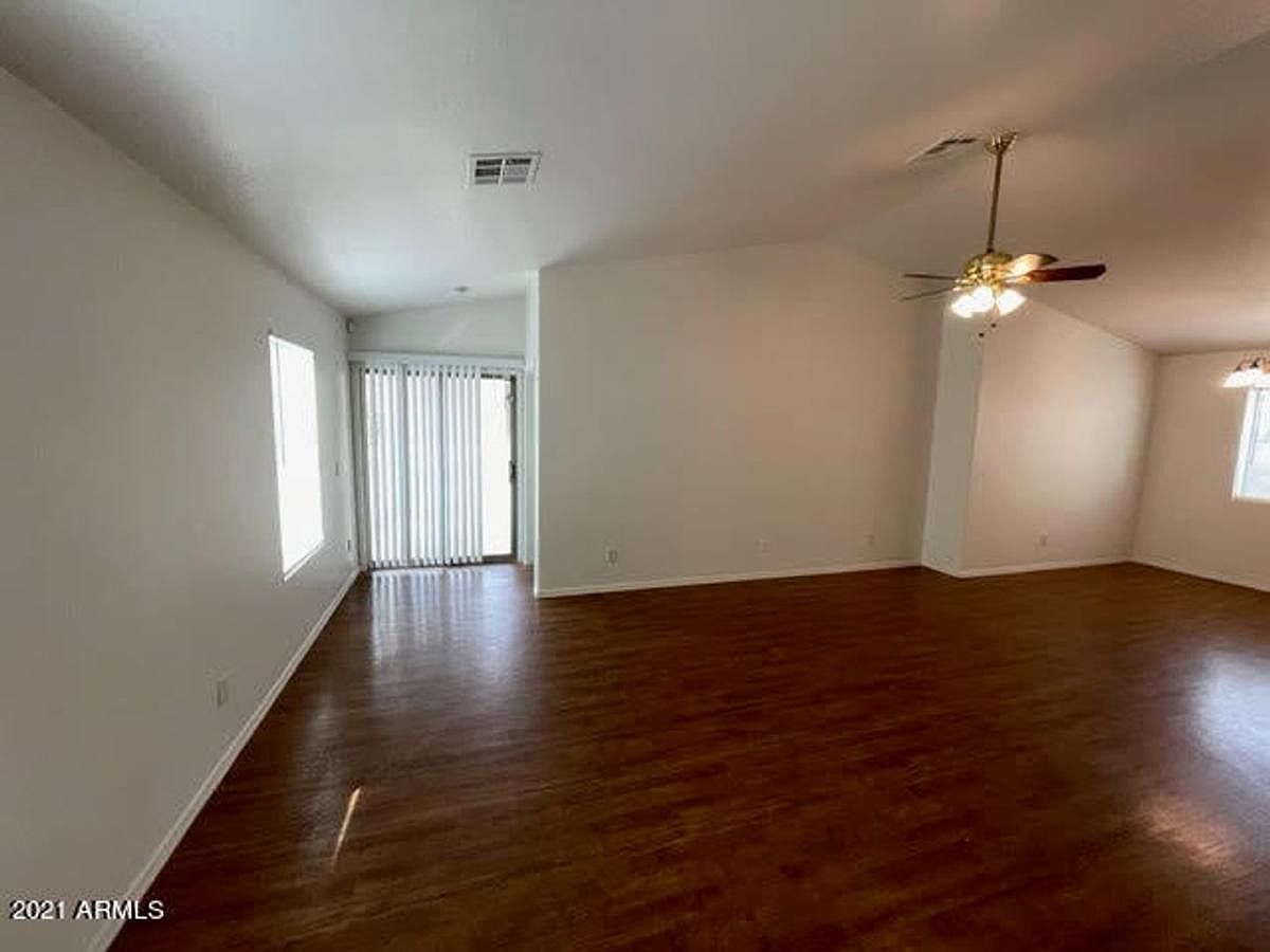 23438 W Cocopah St Buckeye, AZ 85326 photo 5