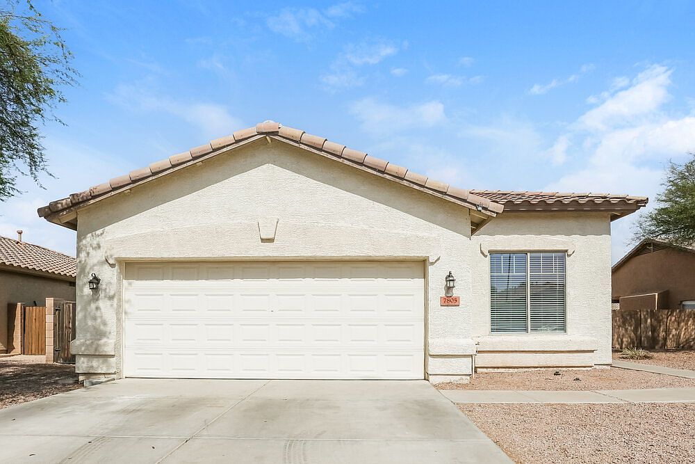 7805 S 68th Dr Phoenix, AZ 85339 photo 2