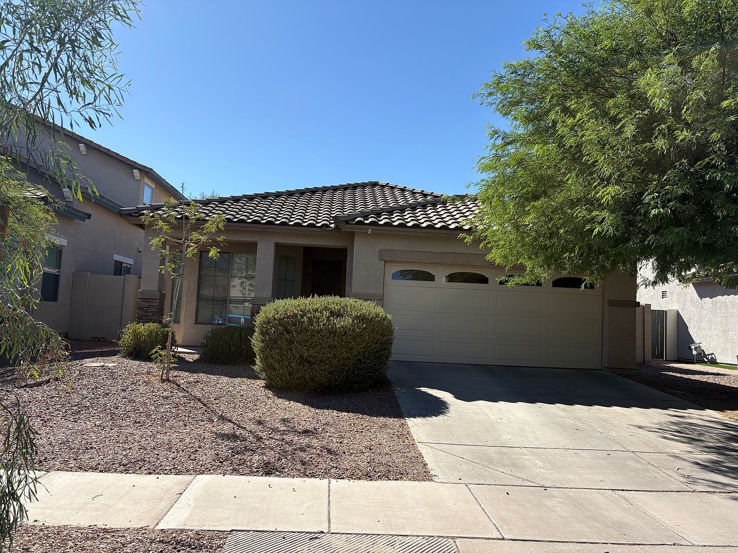 3886 S Marigold Way Gilbert, AZ 85297 photo 2