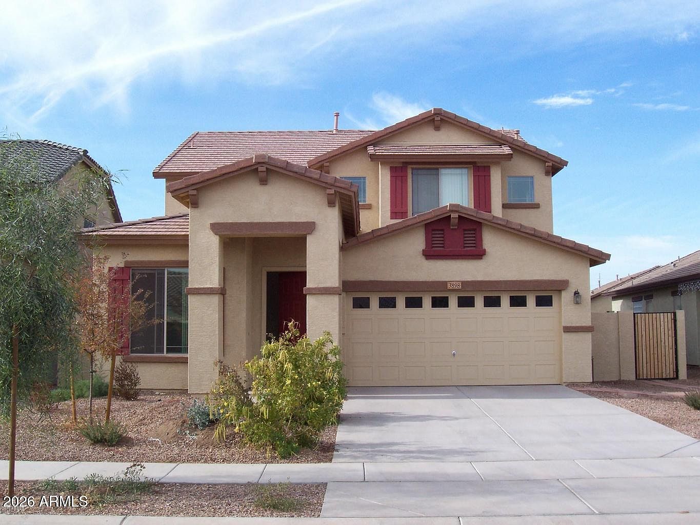 3898 S Stallion Dr Gilbert, AZ 85297 photo 2
