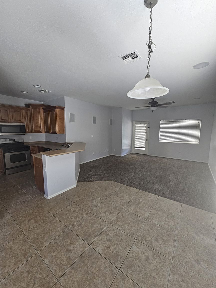 11578 W Jefferson St Avondale, AZ 85323 photo 5