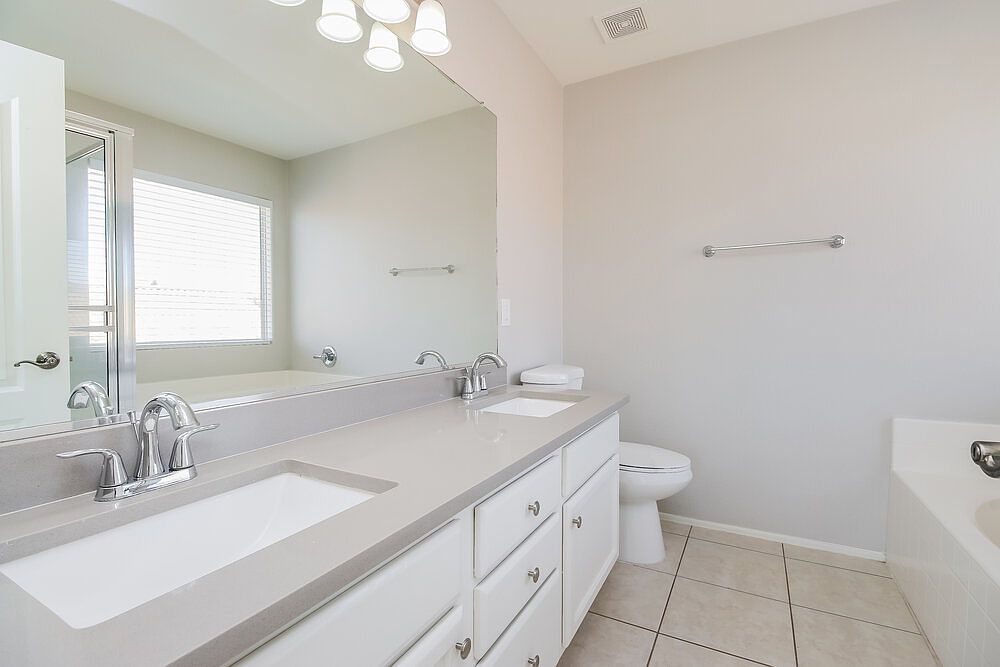 11559 W Buchanan St Avondale, AZ 85323 photo 4