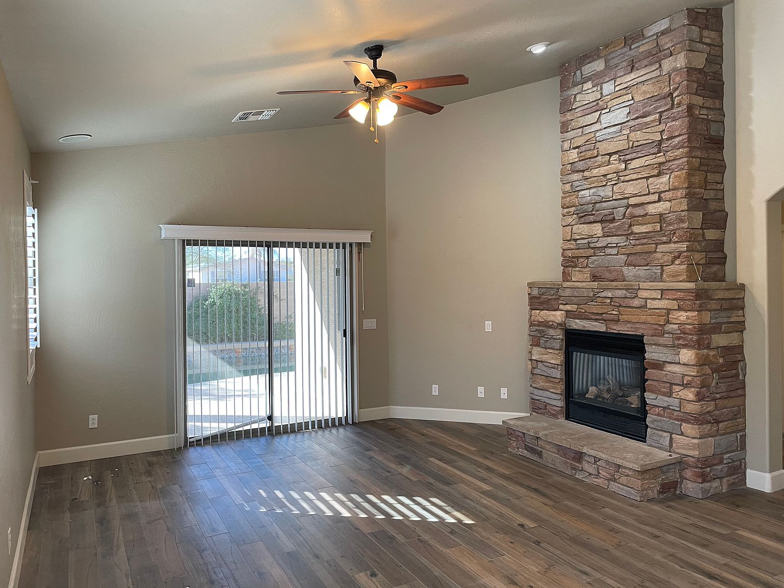 17416 N 170th Ln Surprise, AZ 85374 photo 5