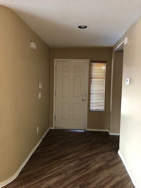 802 S 112th Ave Avondale, AZ 85323 photo 5
