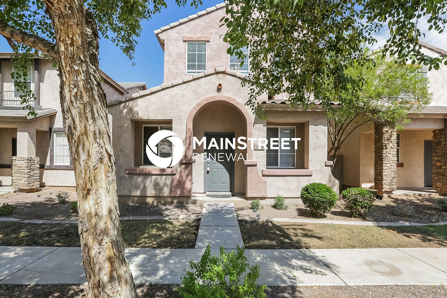 5158 W Illini St Phoenix, AZ 85043 photo 2