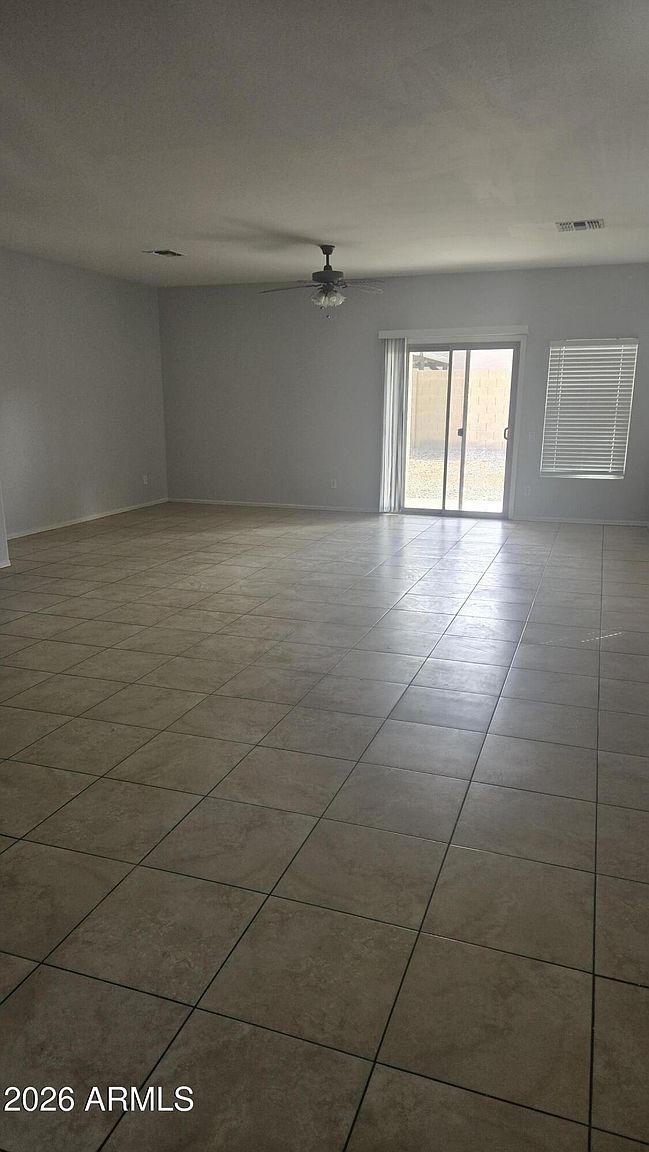 5235 W Glass Ln photo 2