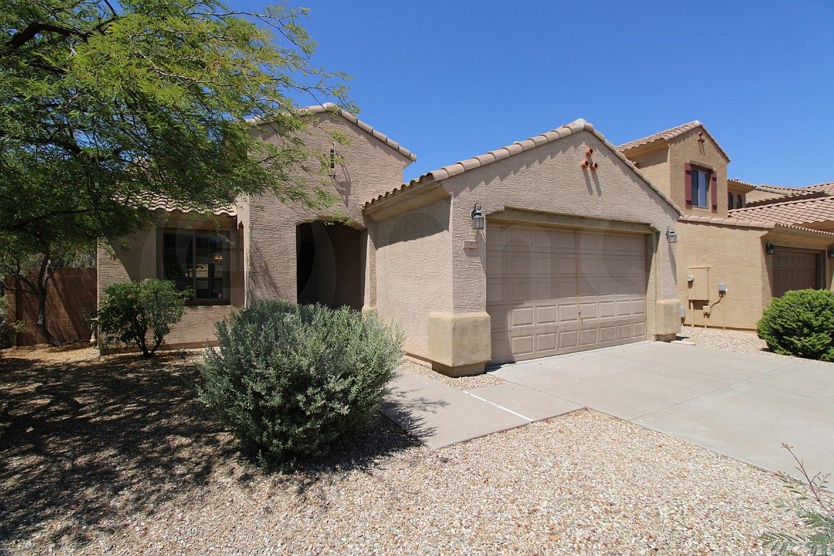 29302 N 67th Dr photo 3