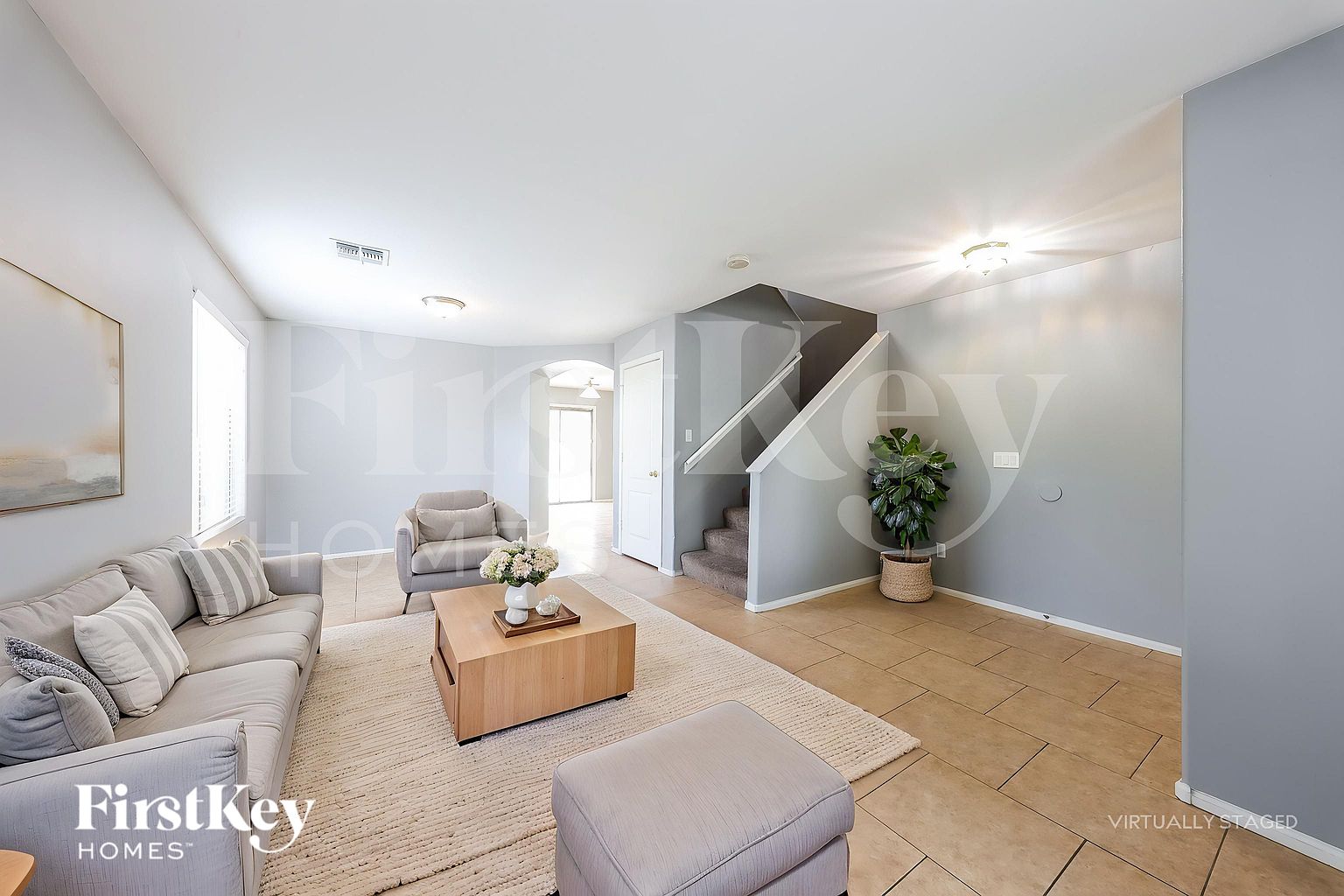 2430 W Via Dona Rd Phoenix, AZ 85085 photo 3