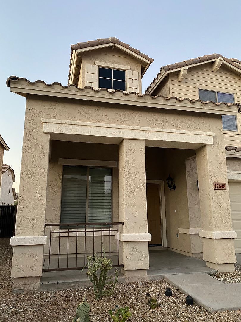 17648 W Lisbon Ln Surprise, AZ 85388 photo 4