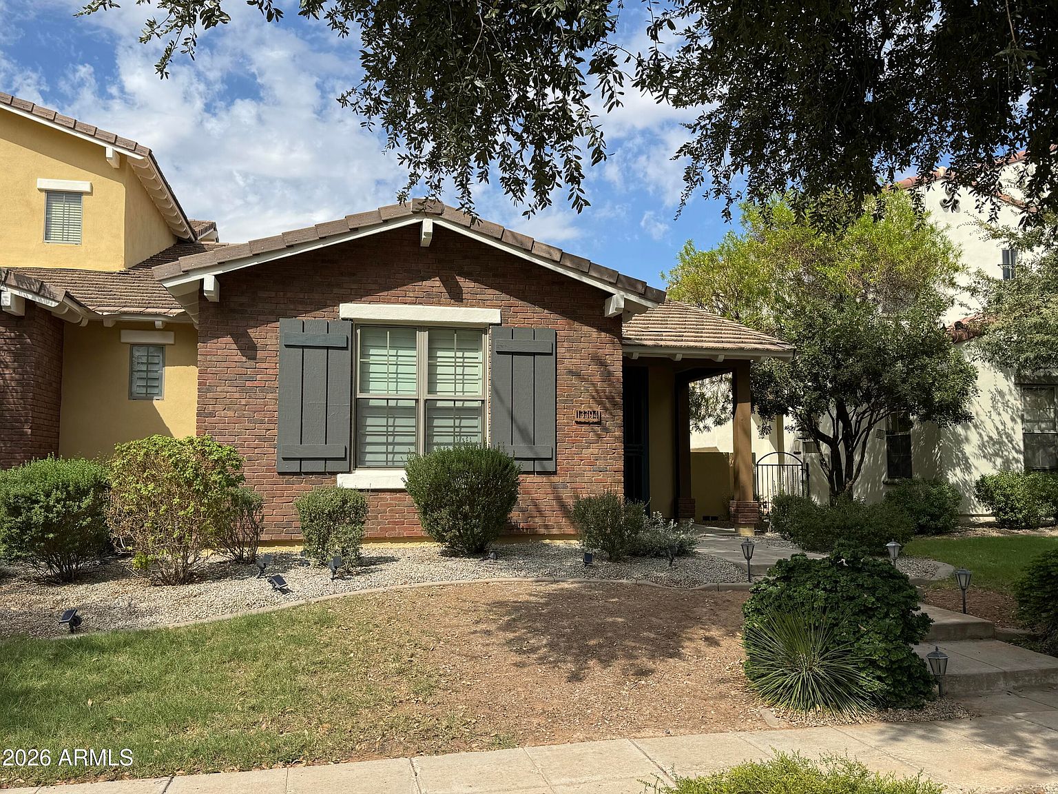 13394 N 151st Dr photo 5