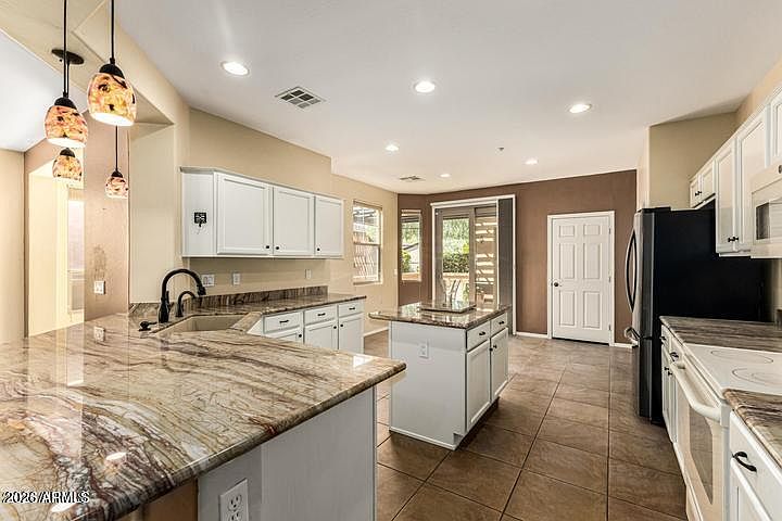 26735 N 127th Dr Peoria, AZ 85383 photo 2