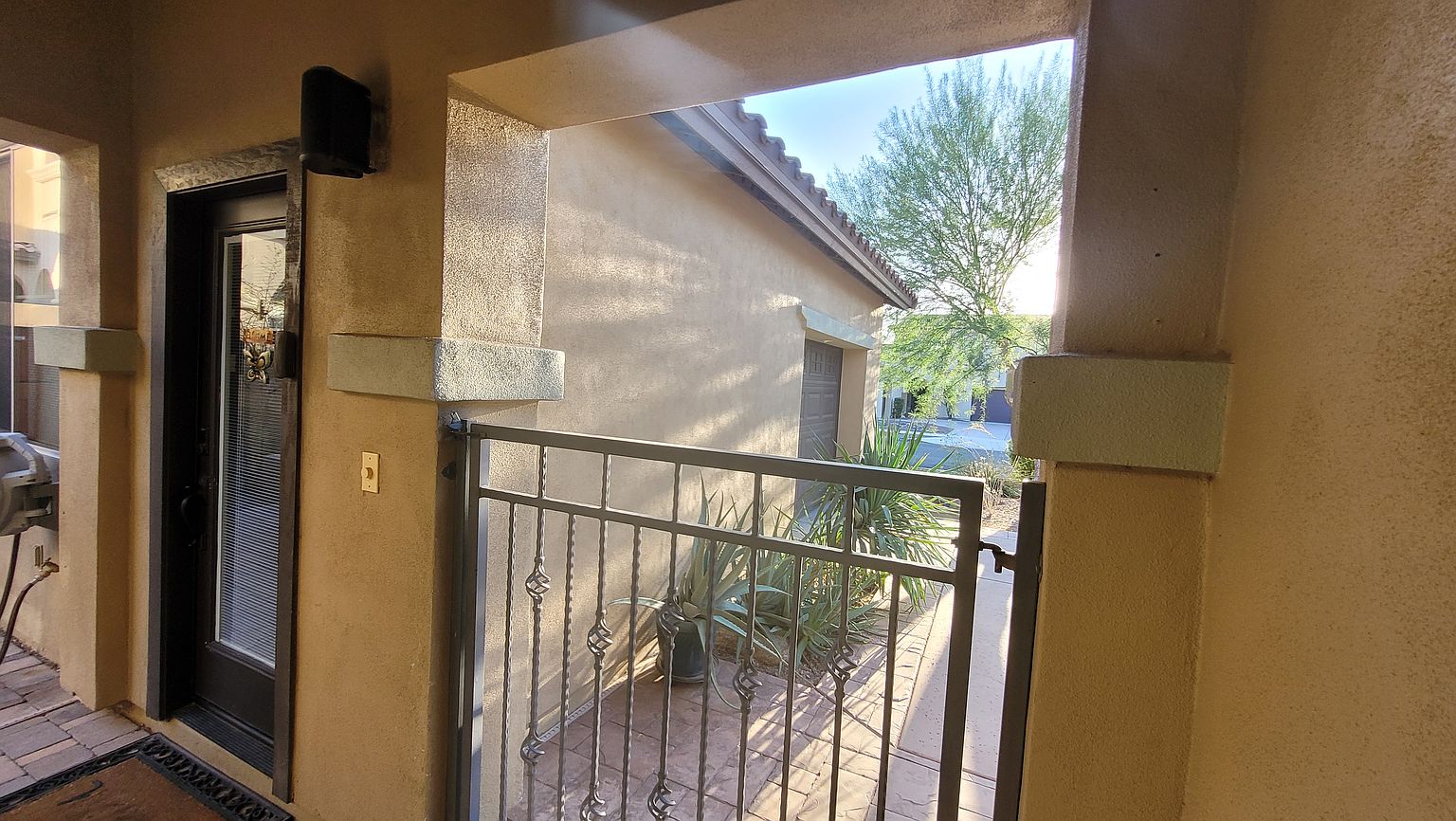 8445 S 21st Pl photo 2