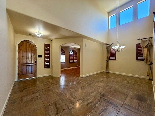 147 N 109th Ave photo 5