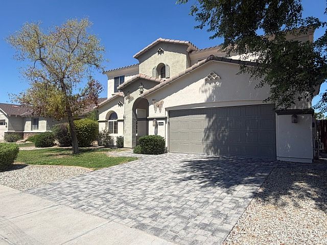 147 N 109th Ave photo 3