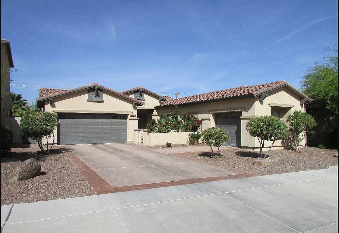 8628 S 21st Pl Phoenix, AZ 85042 photo 2