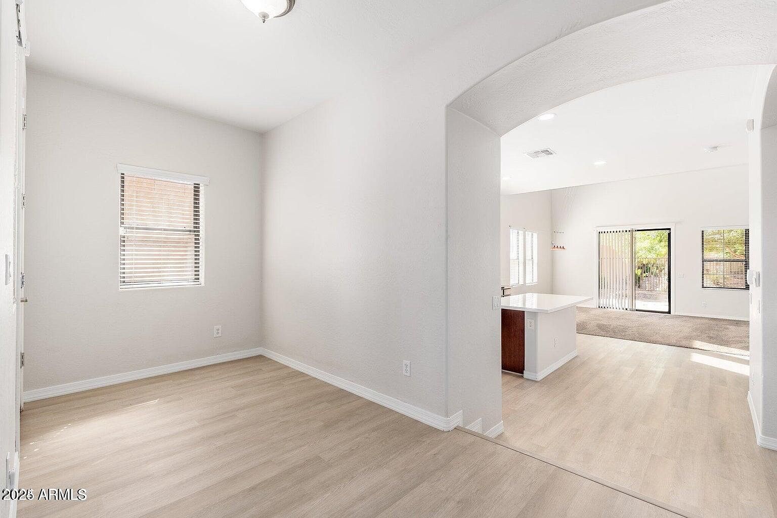 1405 W Pelican Ct photo 4