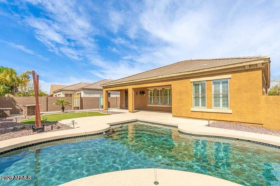 15369 W Westview Dr Goodyear, AZ 85395 photo 2