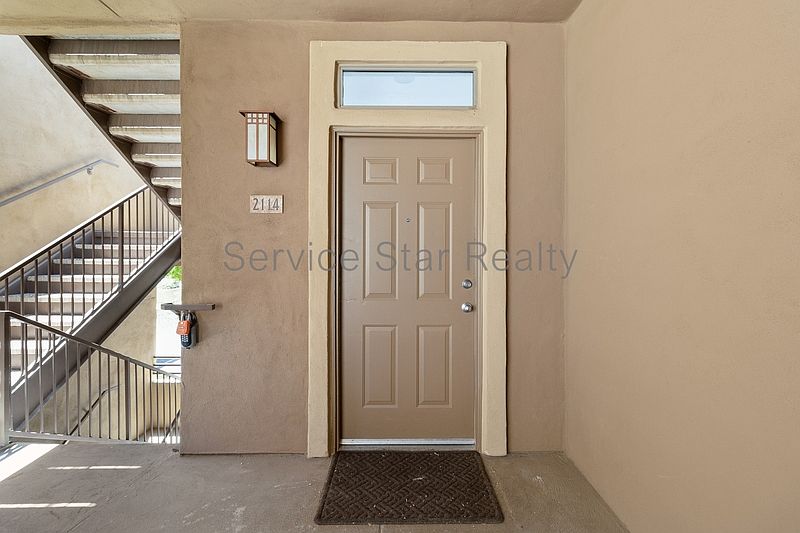 20100 N 78th Pl photo 2