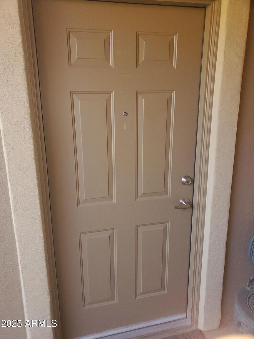 20100 N 78th Pl photo 2