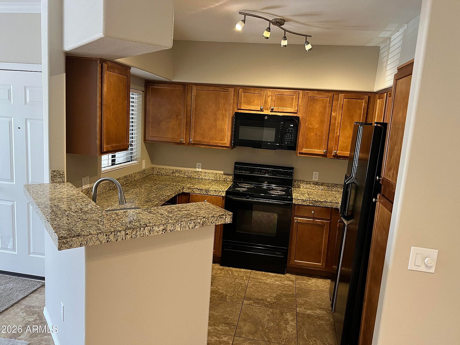 15095 N Thompson Peak Pkwy photo 4