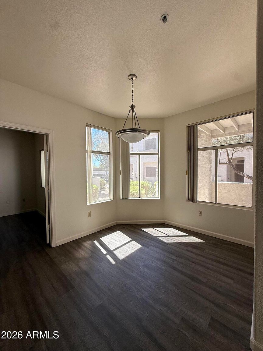 11375 E Sahuaro Dr photo 4