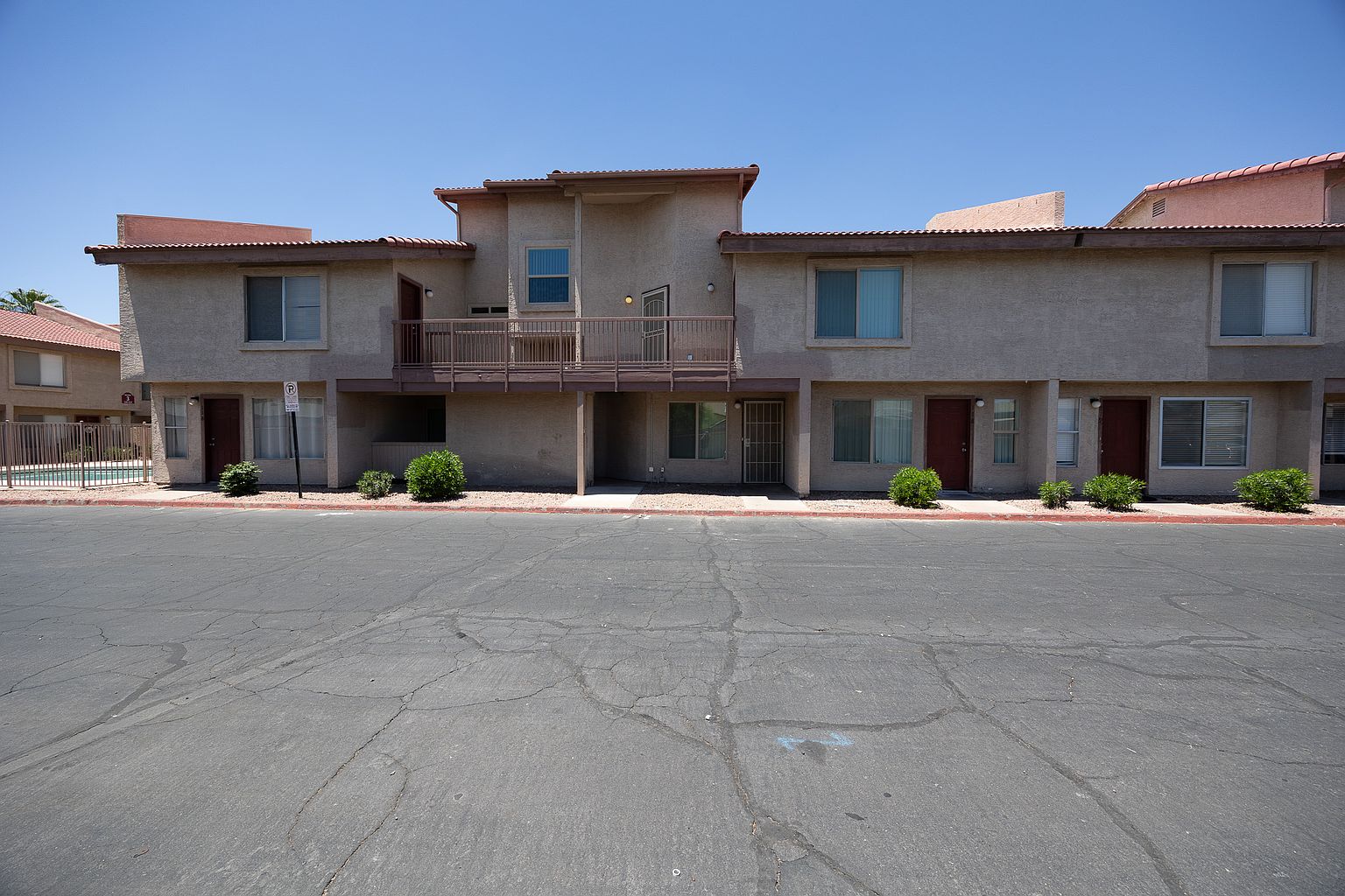 4828 West Orangewood Avenue, Glendale, AZ 85301 photo 3