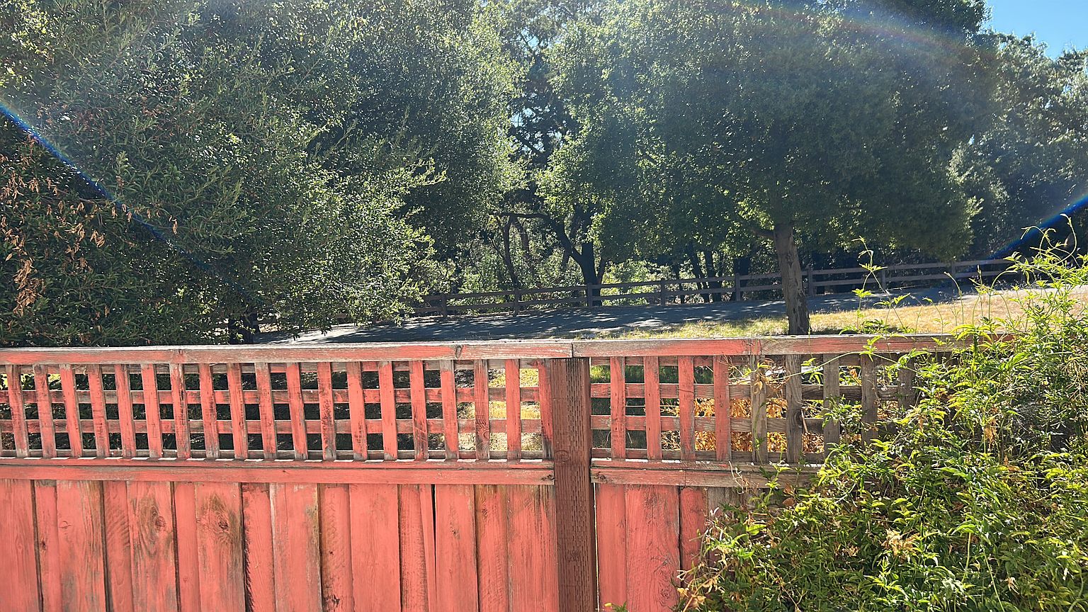 5961 Hillbrook Pl photo 2